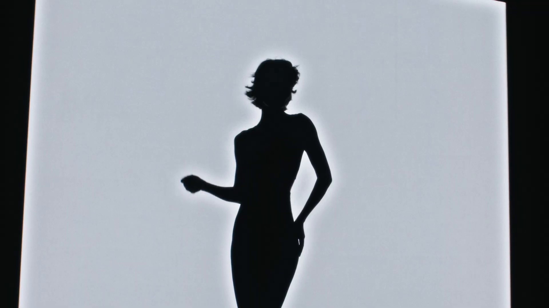 Sexting (2025) —  shot,  lighting