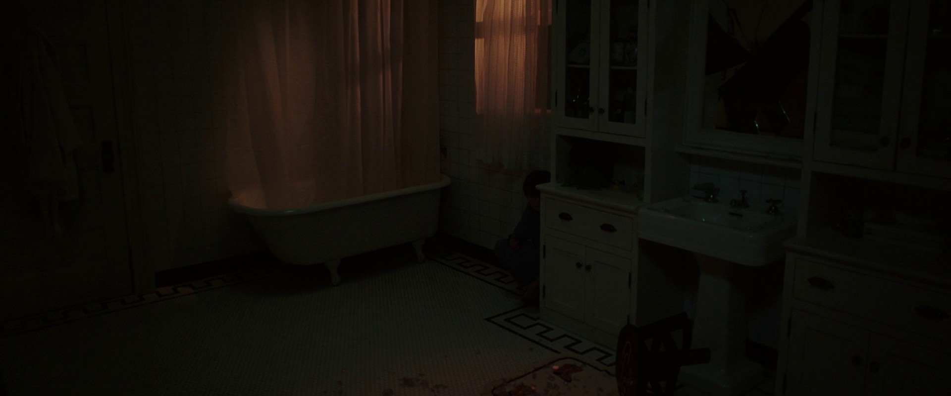 The Conjuring: The Devil Made Me Do It (2021) —  shot,  lighting