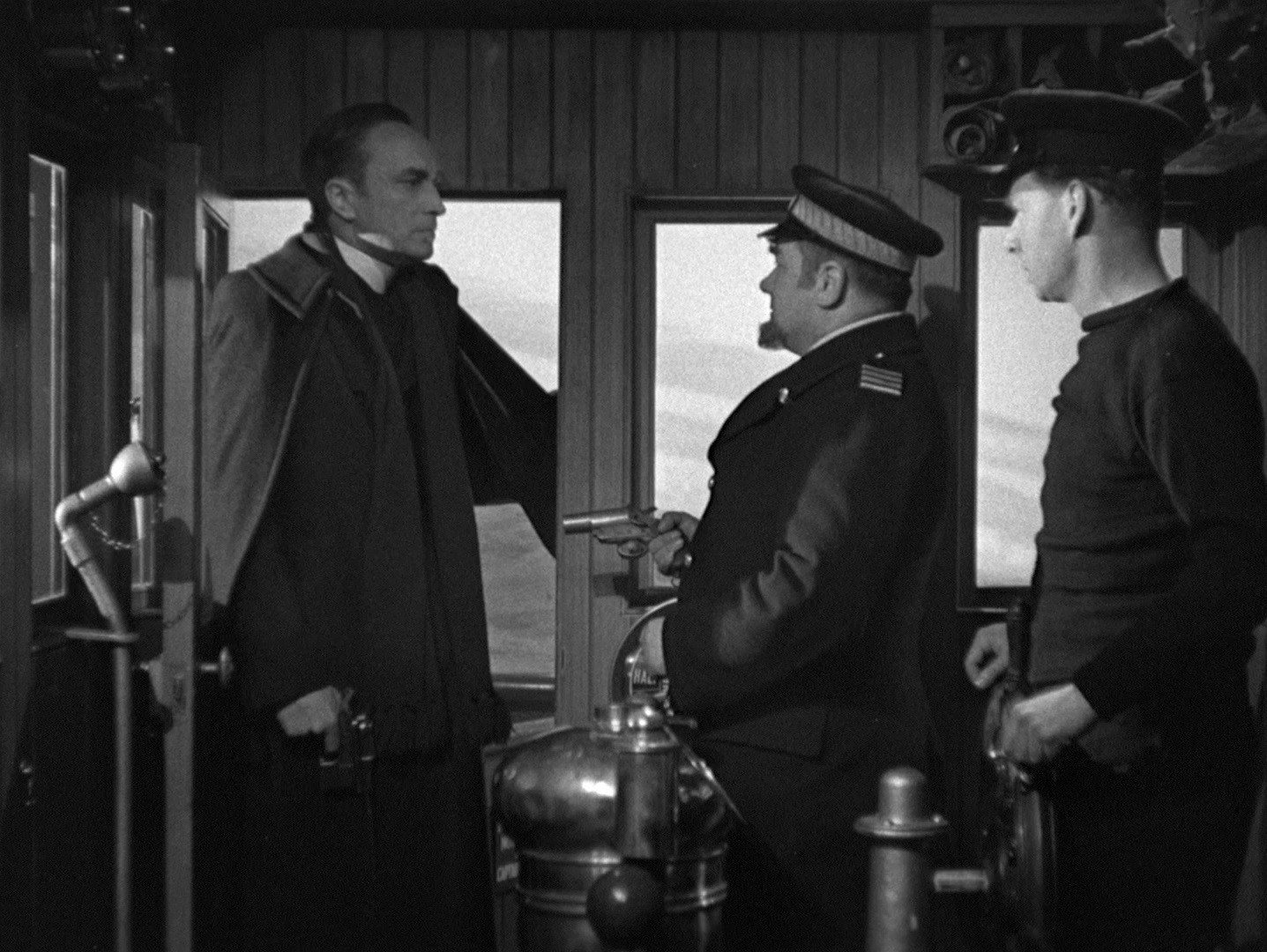 U-Boat 29 (1939) —  shot,  lighting