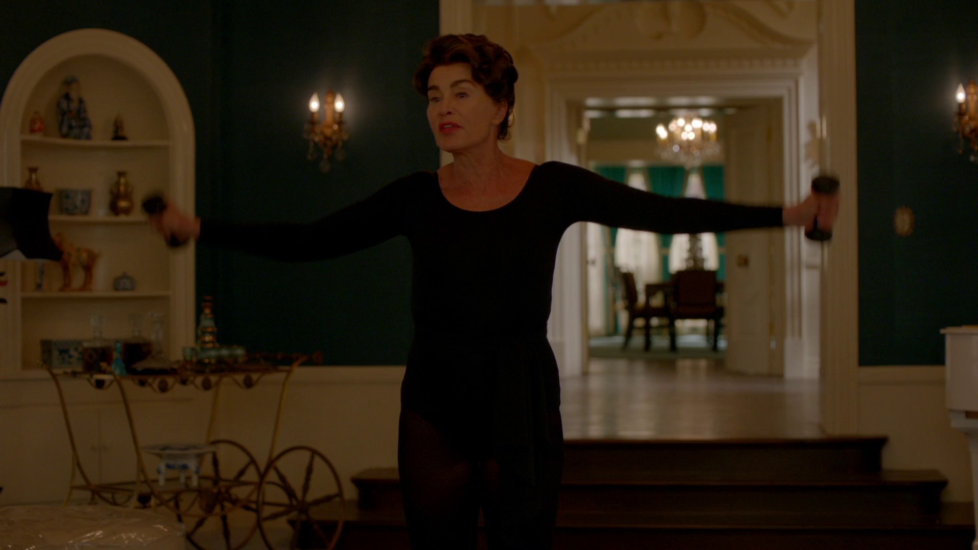 Mommie Dearest (2017) —  shot,  lighting