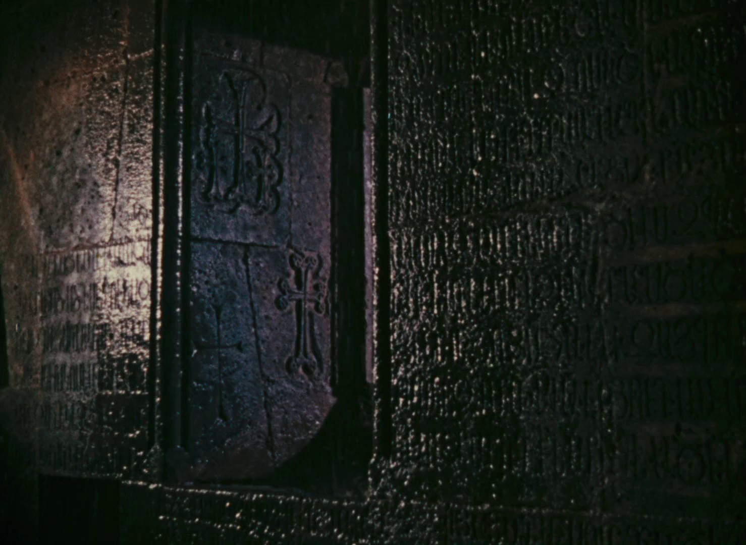 The Color of Pomegranates (1970) —  shot,  lighting