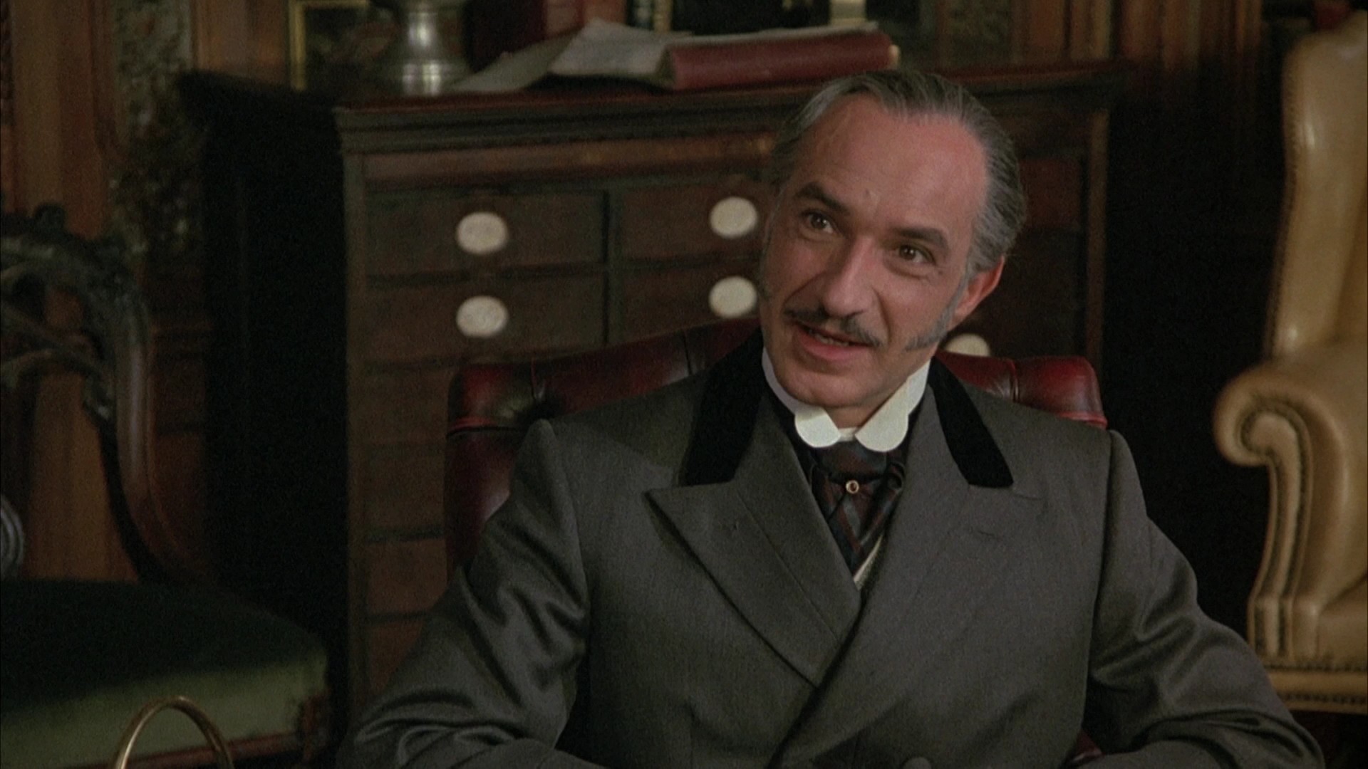 Without a Clue (1988) —  shot,  lighting