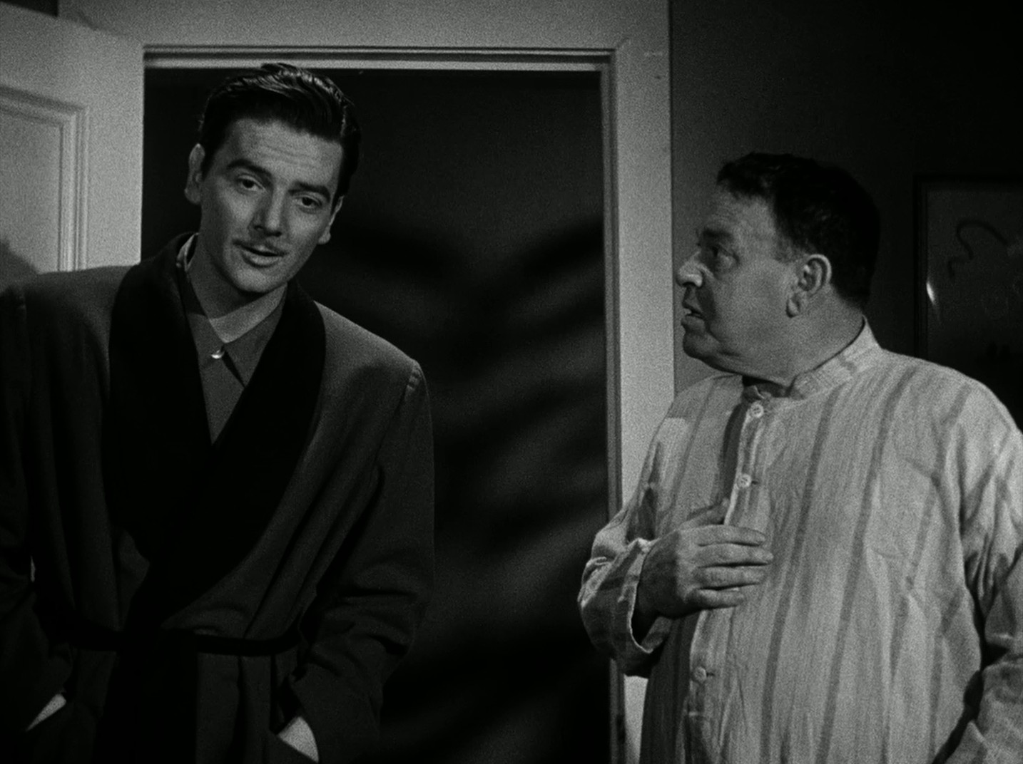 Escape in the Fog (1945) —  shot,  lighting