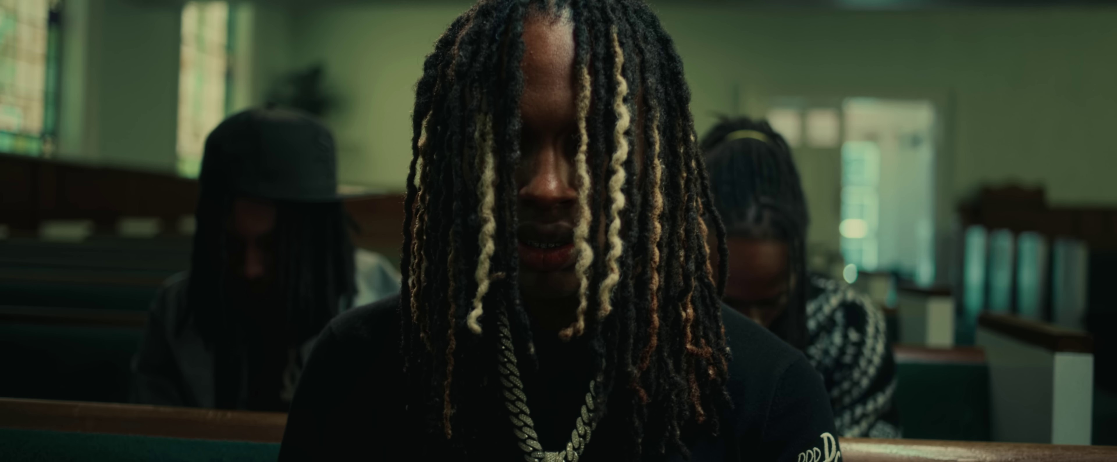 Don't Miss  (2023) —  shot,  lighting