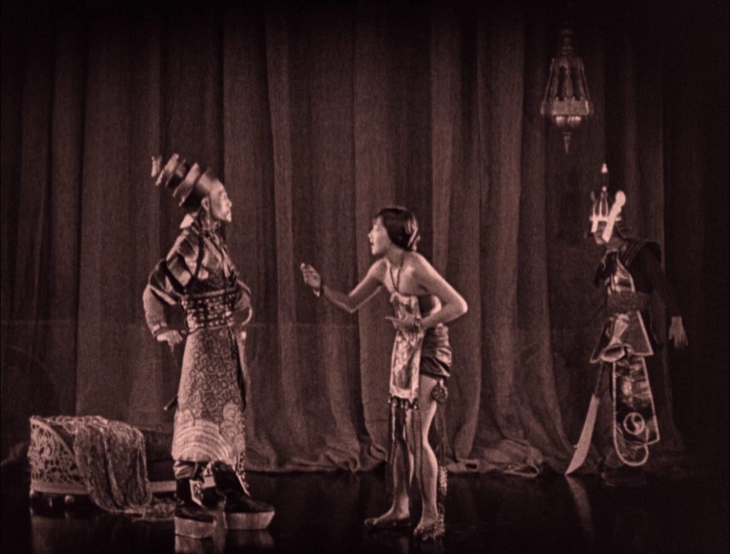 The Thief of Bagdad (1924) —  shot,  lighting