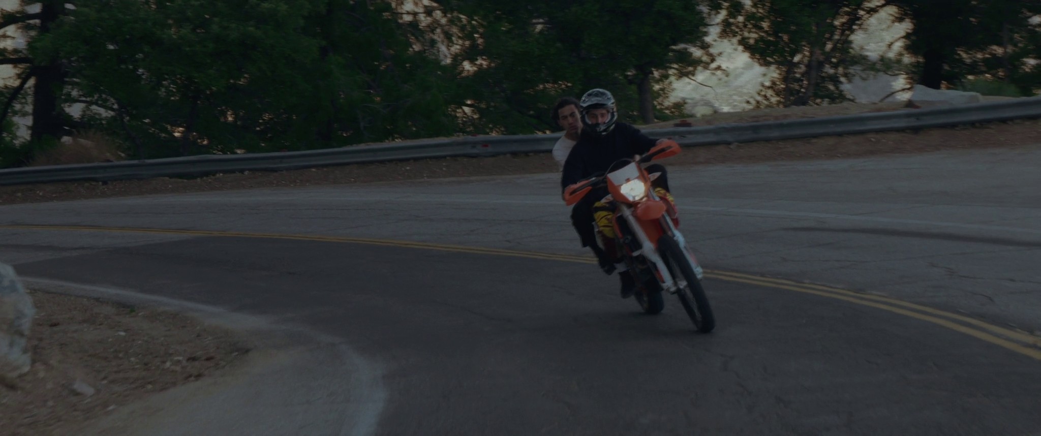 2am (2019) —  shot,  lighting