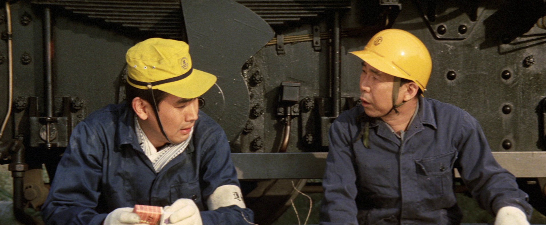 Destroy All Monsters (1968) —  shot,  lighting