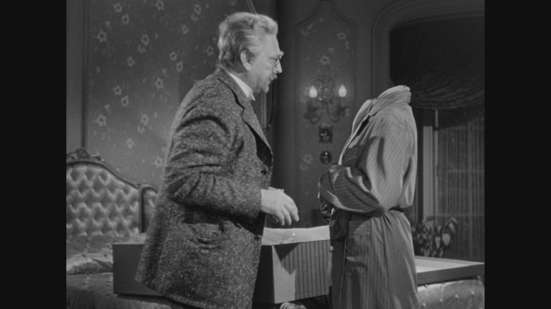 The Invisible Woman (1940) —  shot,  lighting