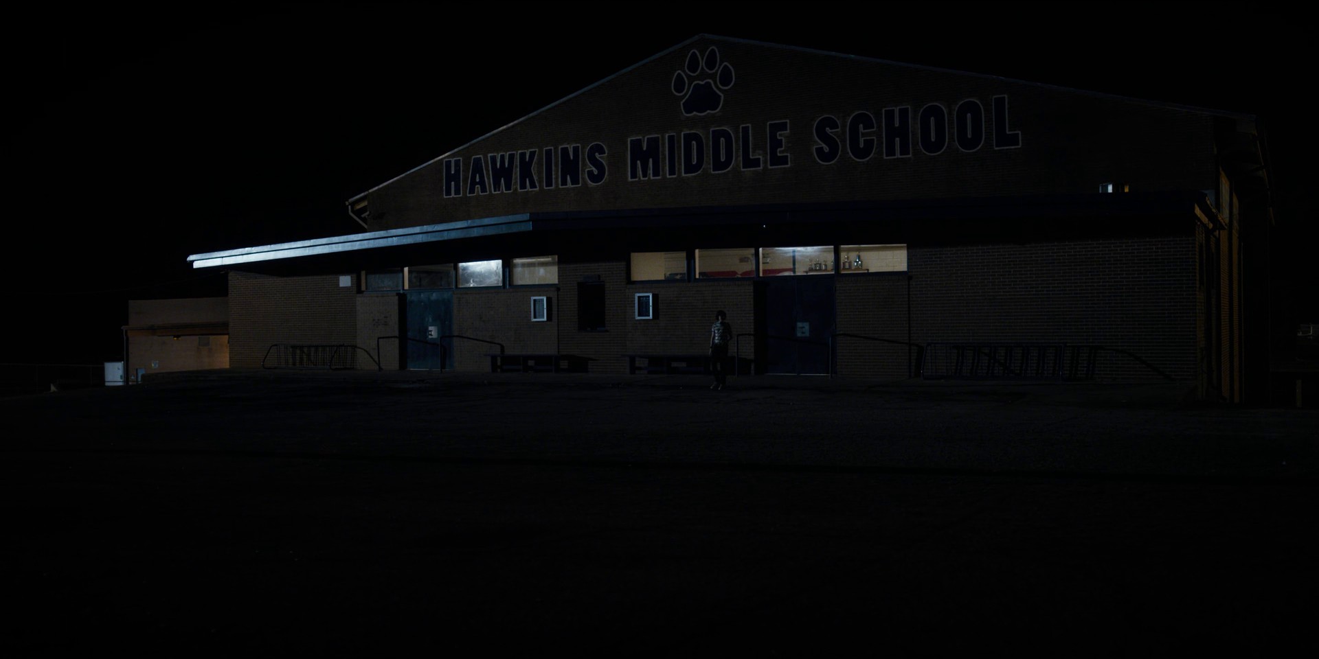 Chapter Eight: The Upside Down (2016) —  shot,  lighting