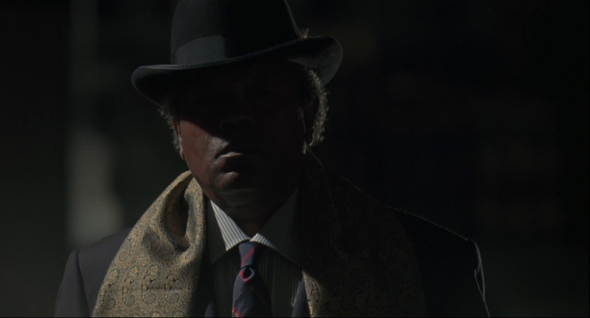 American Gangster (2007) —  shot,  lighting
