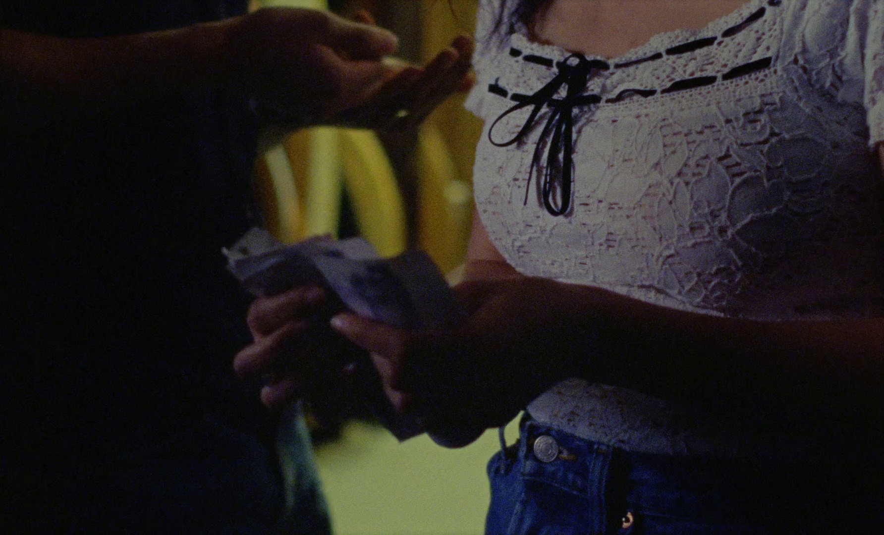 Gallo pinto (2019) —  shot,  lighting