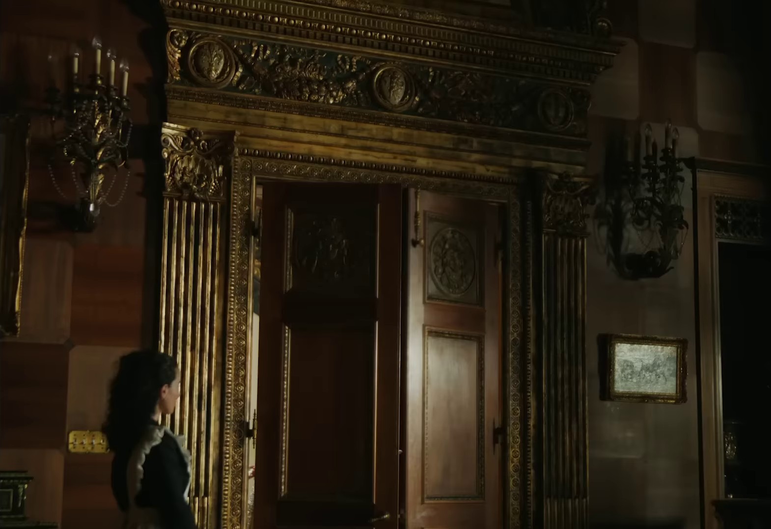 Keeps On (2022) —  shot,  lighting