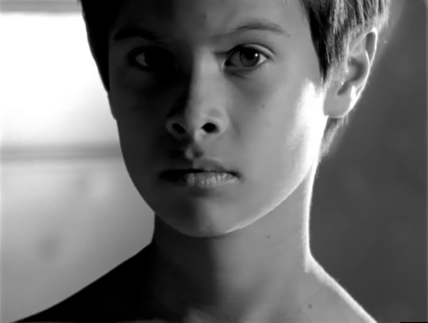 Street Spirit (Fade Out) (2021) —  shot,  lighting