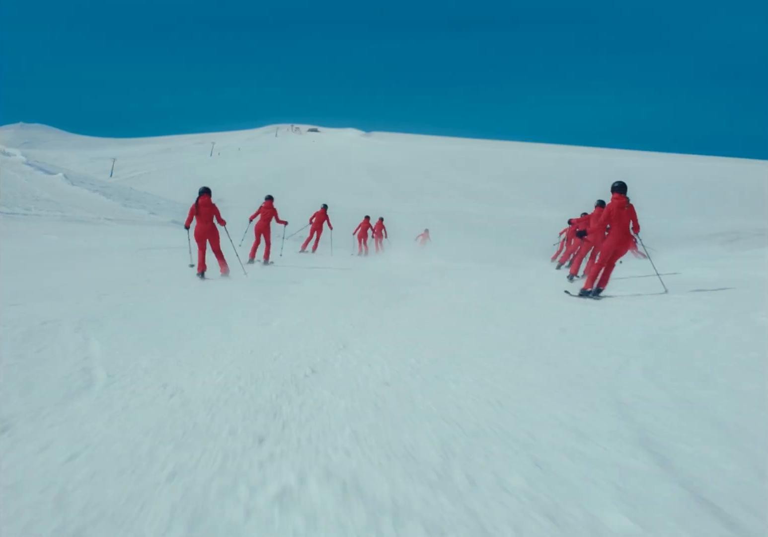 HAPPY HOLIDAYS by OYSHO (2024) —  shot,  lighting