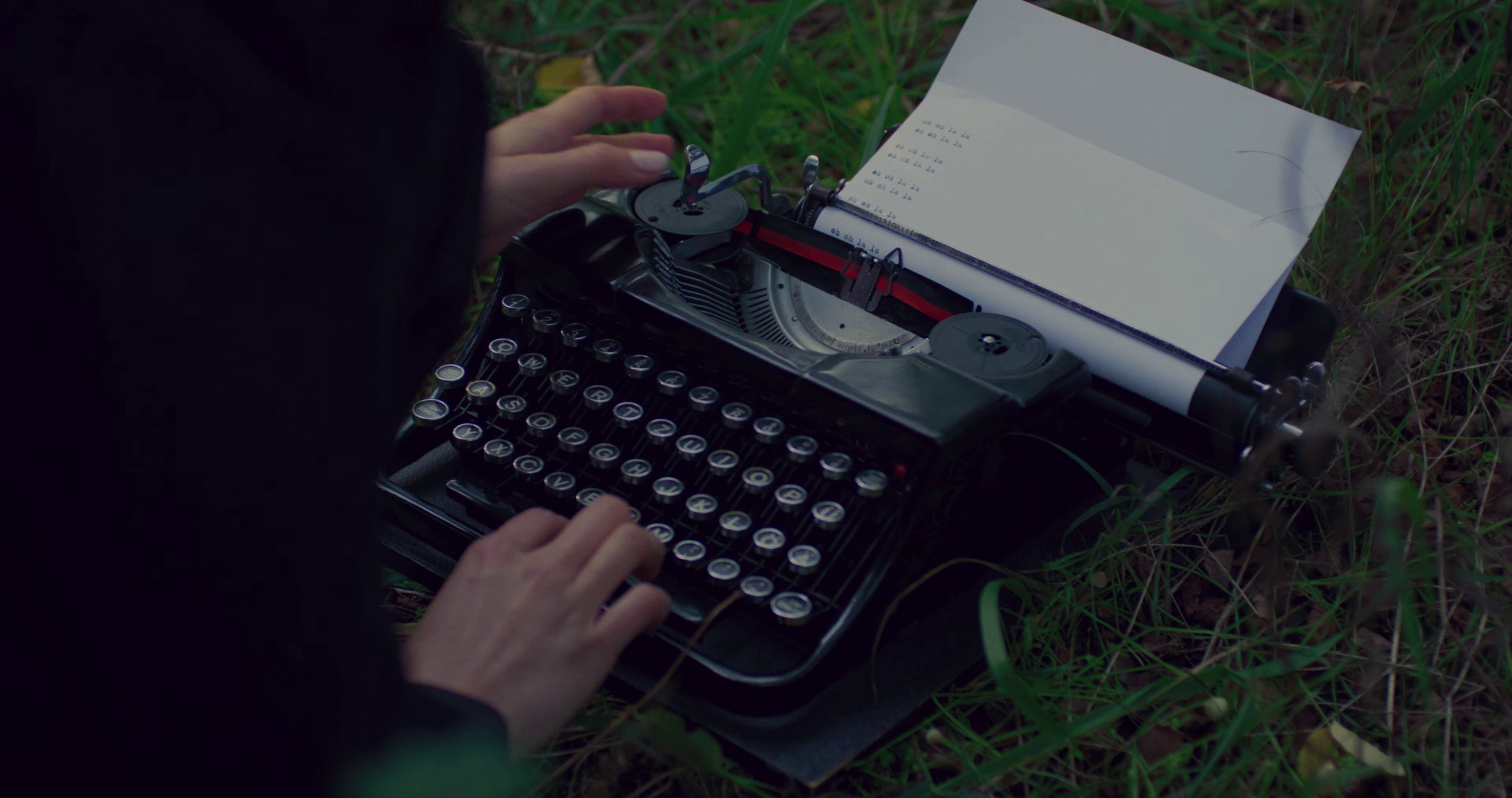 Violet drive (2022) —  shot,  lighting