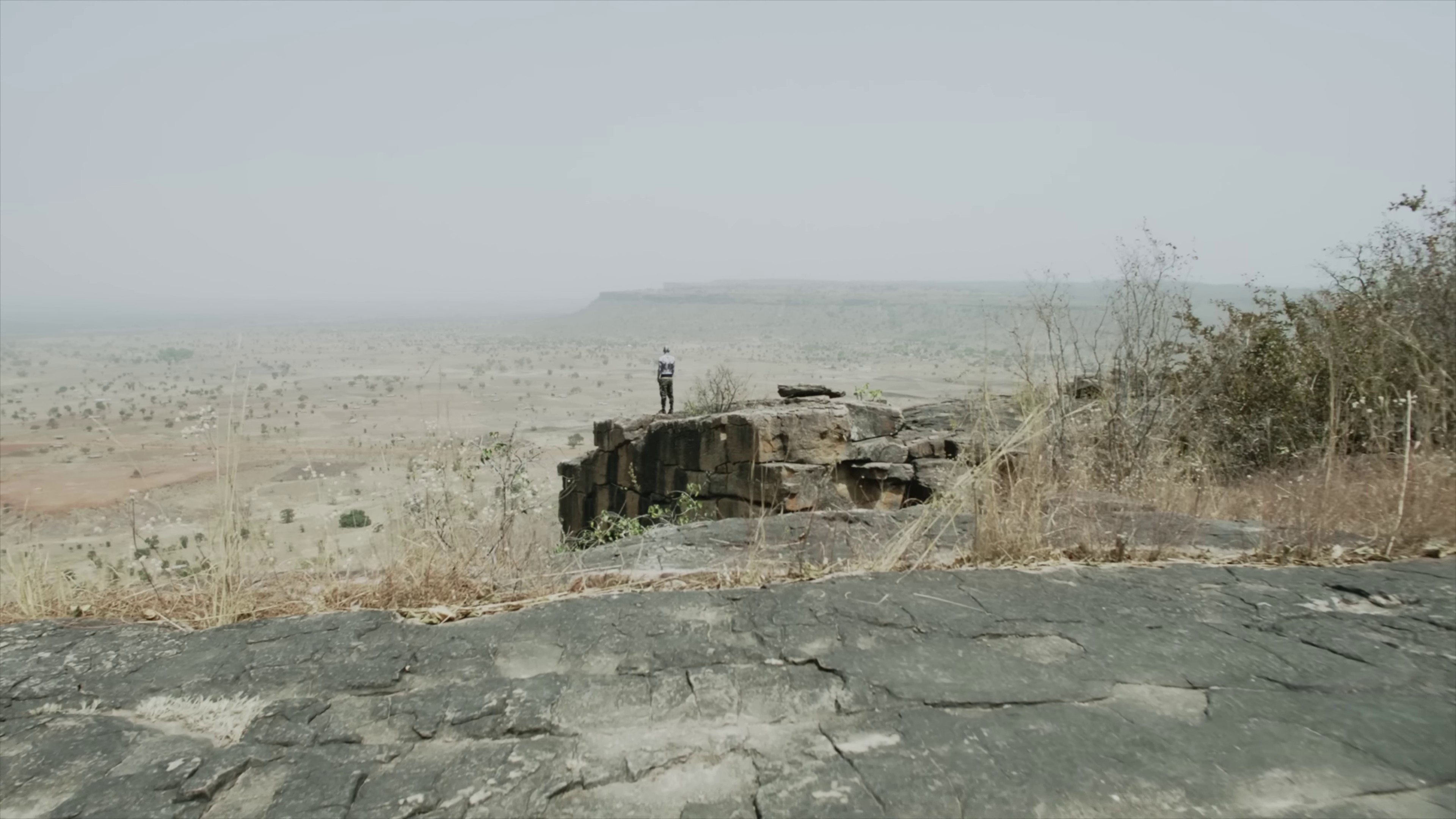 Alc (2023) —  shot,  lighting