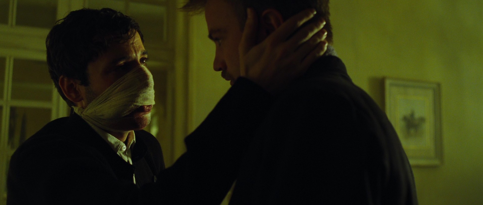 La chambre des officiers (2001) —  shot,  lighting