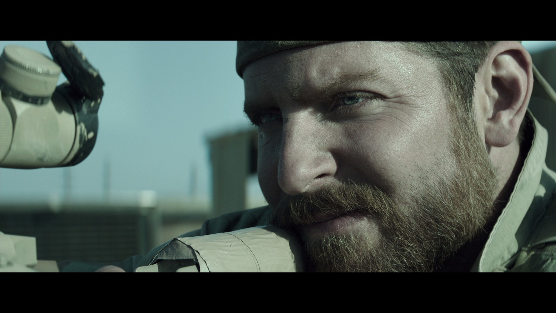 American Sniper (2014) —  shot,  lighting
