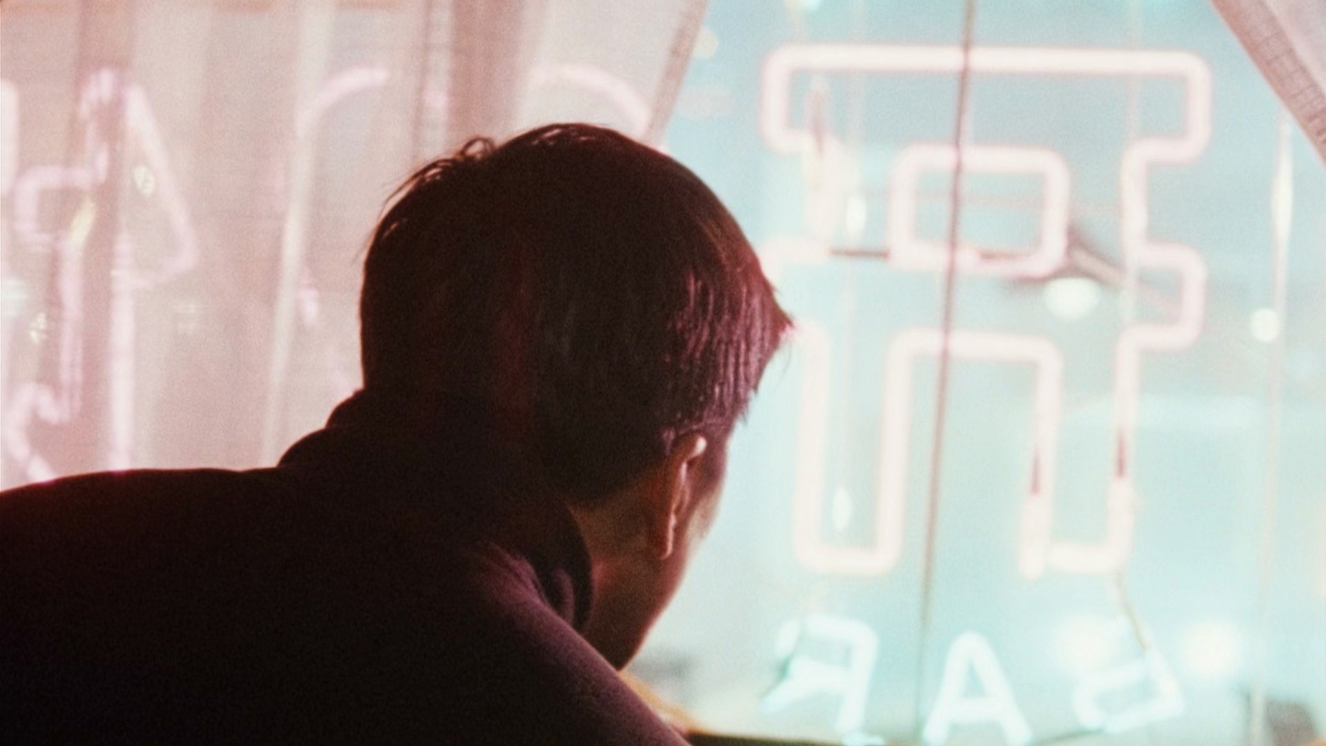 Suzhou River (2000) —  shot,  lighting