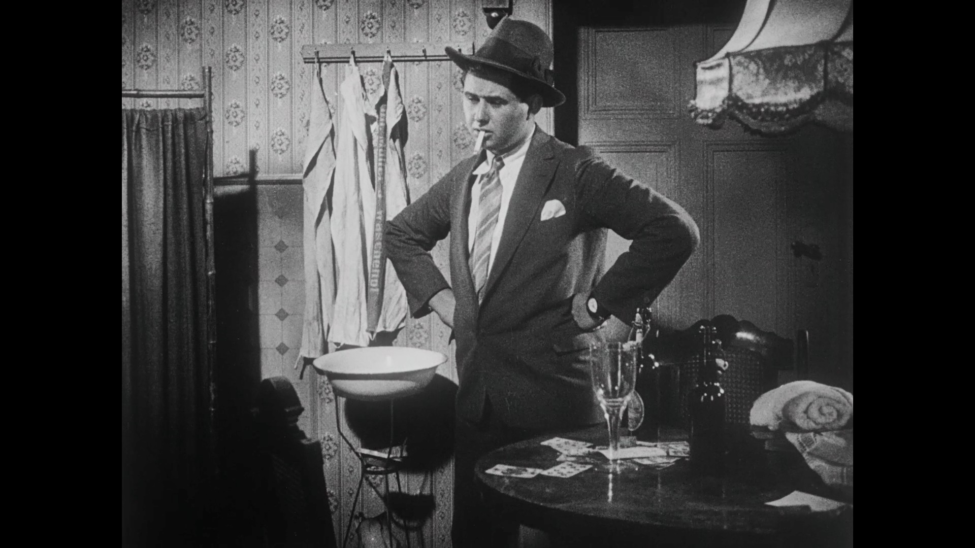 People on Sunday (1930) —  shot,  lighting
