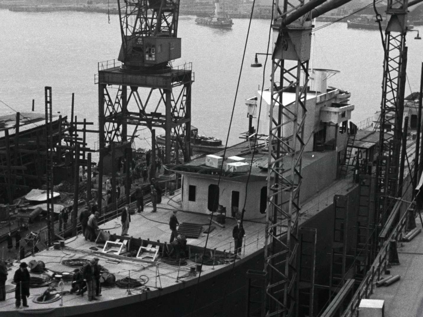 In Which We Serve (1942) —  shot,  lighting