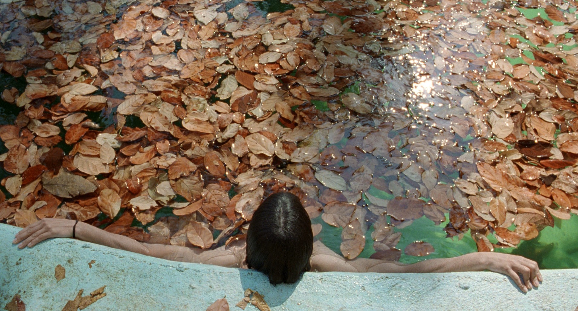 Y Tu Mamá También (2001) —  shot,  lighting