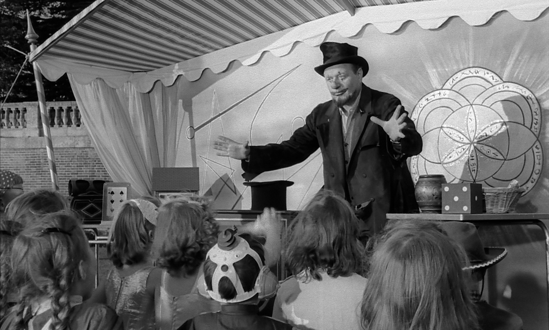 Curse of the Demon (1957) —  shot,  lighting