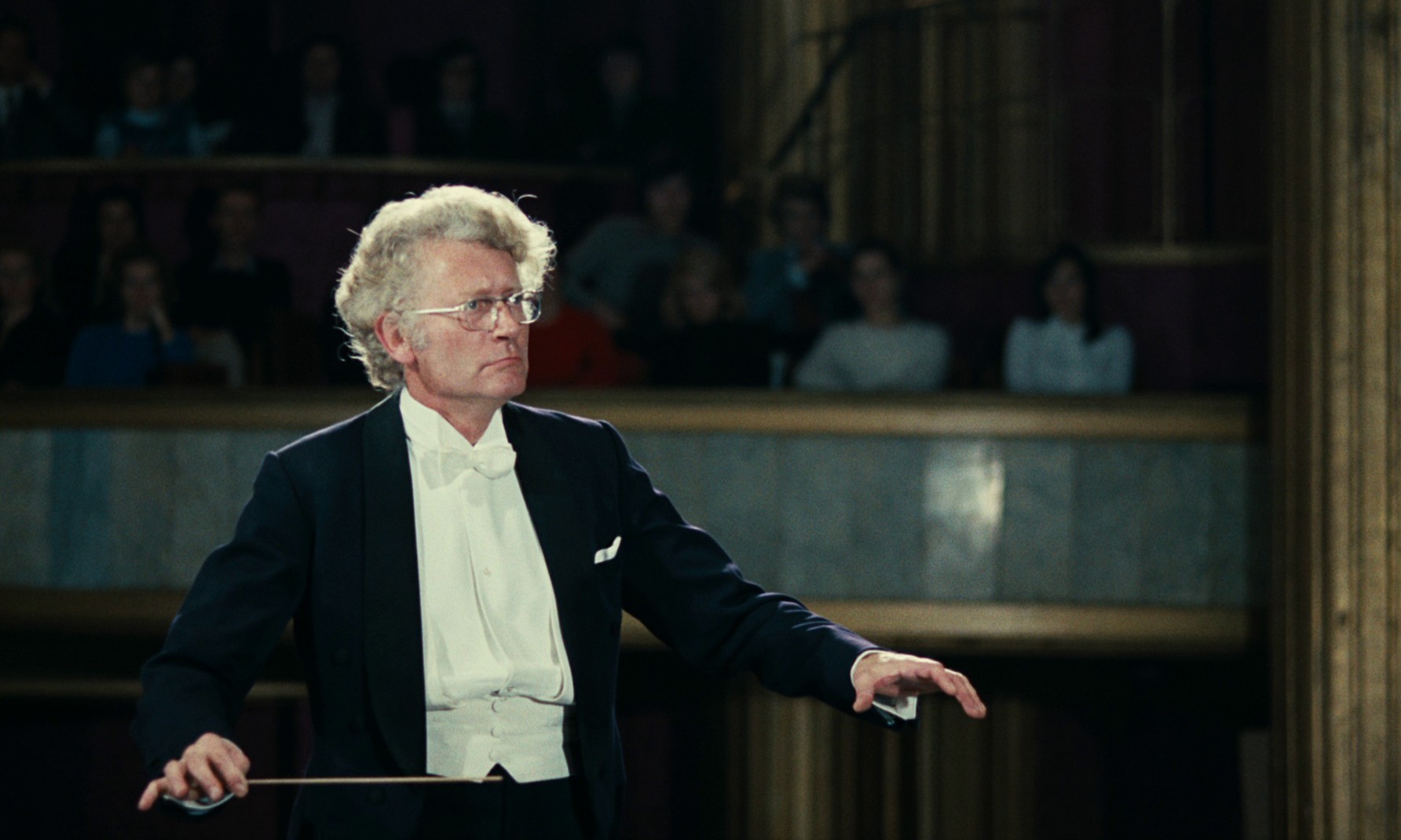 Escape to Nowhere (1973) —  shot,  lighting