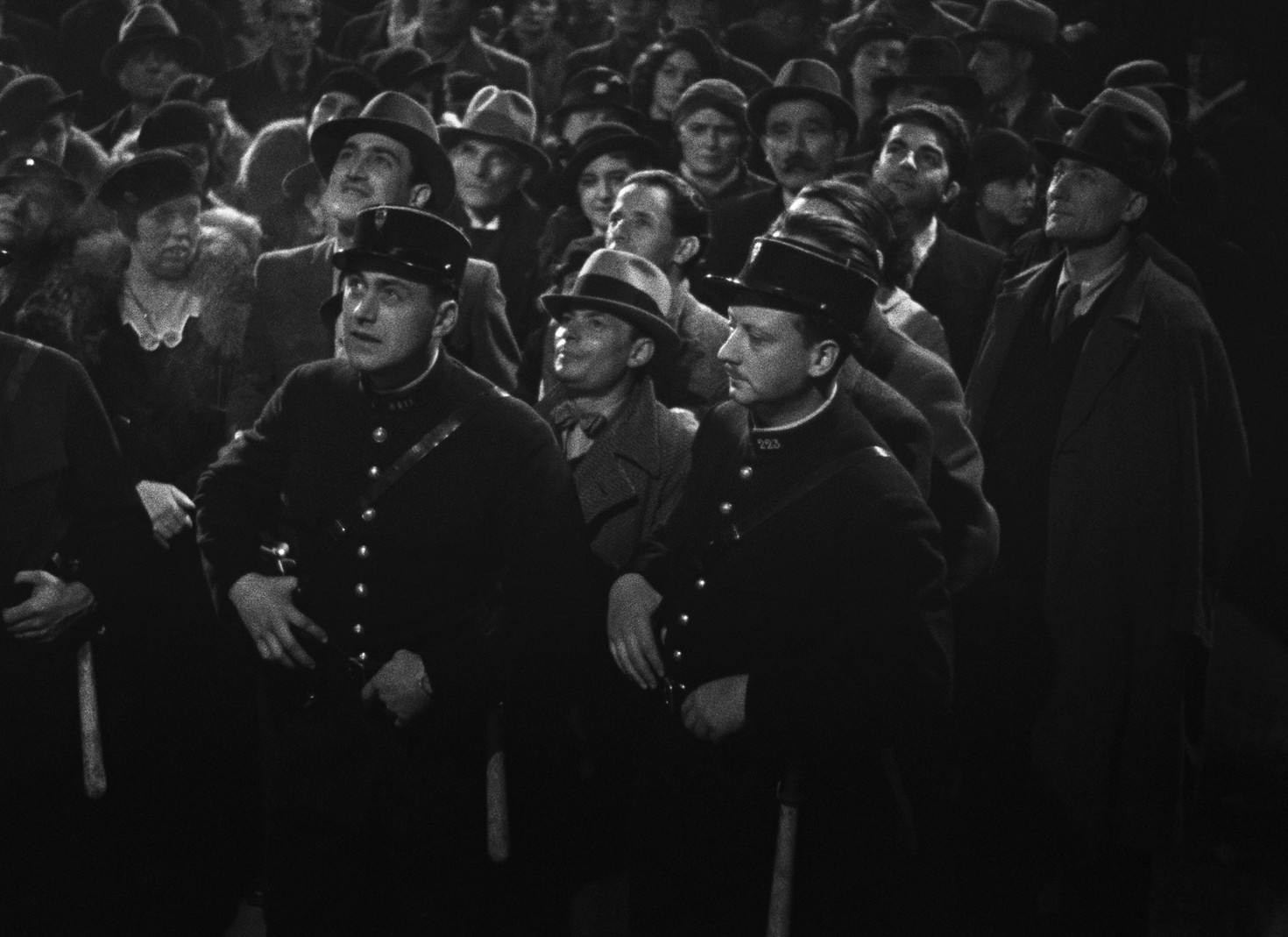 Le bonheur (1934) —  shot,  lighting