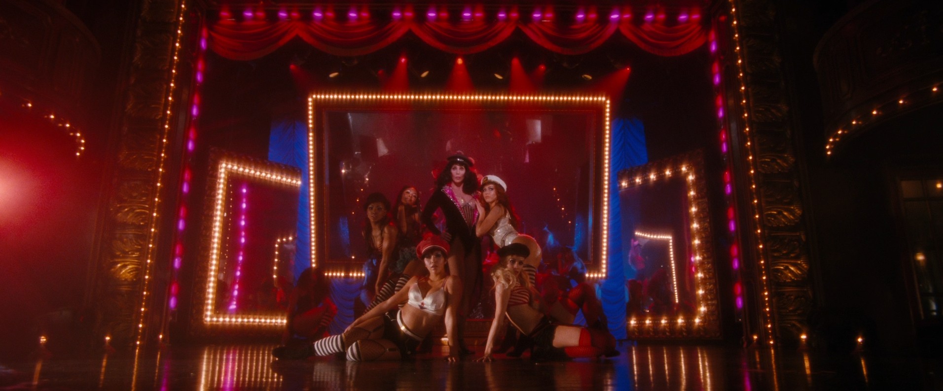 Burlesque (2010) —  shot,  lighting