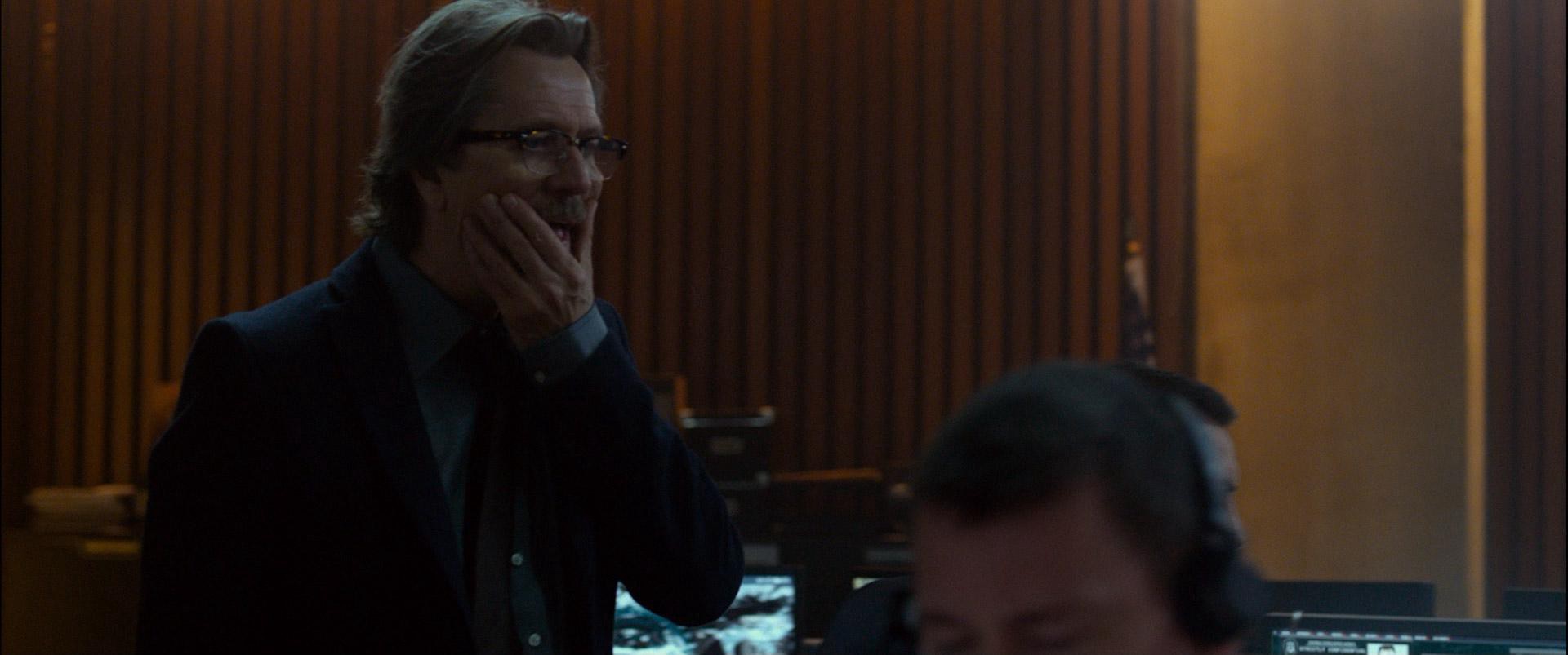 Criminal (2016) —  shot,  lighting