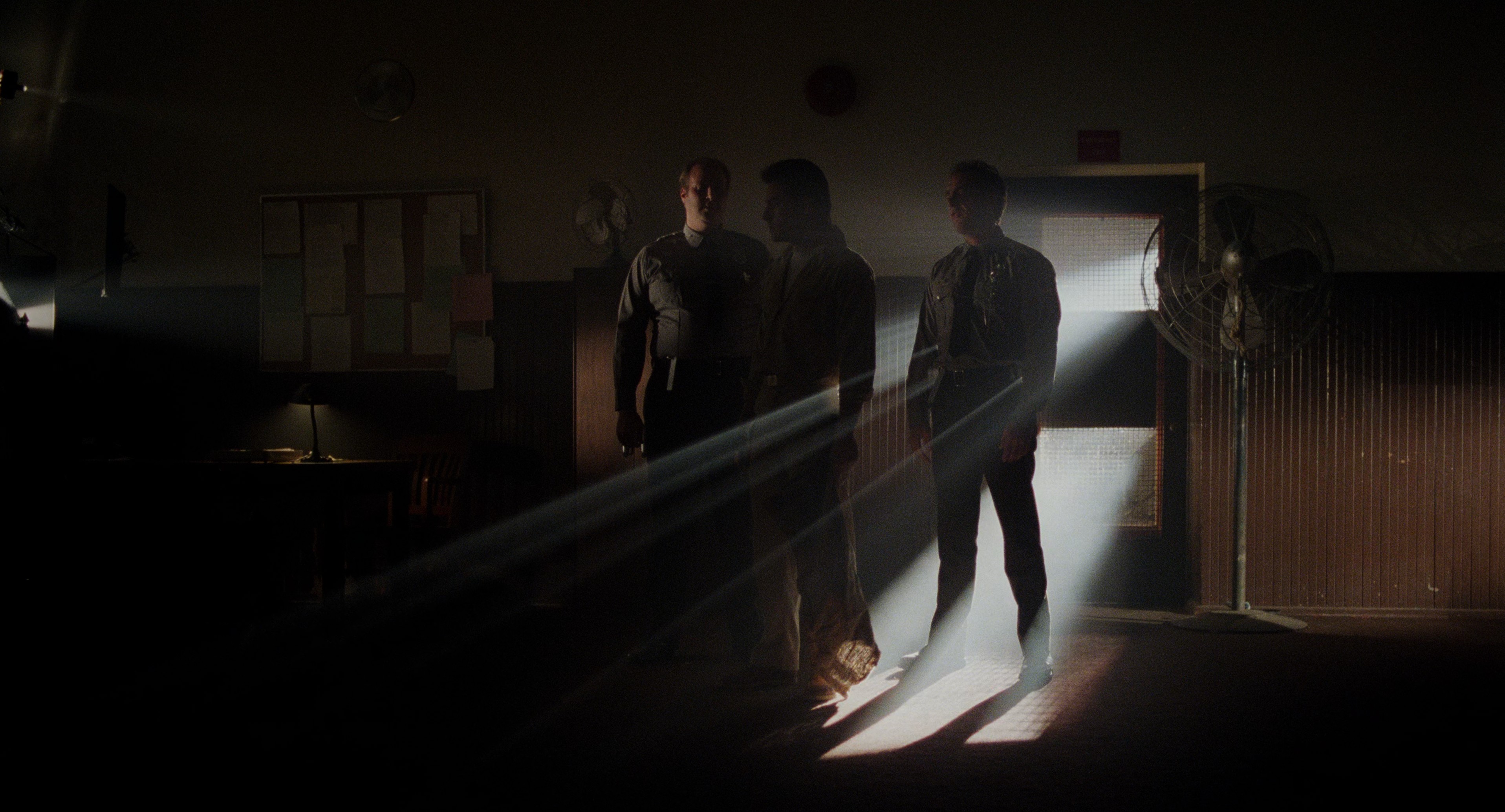 Lock Up (1989) —  shot,  lighting