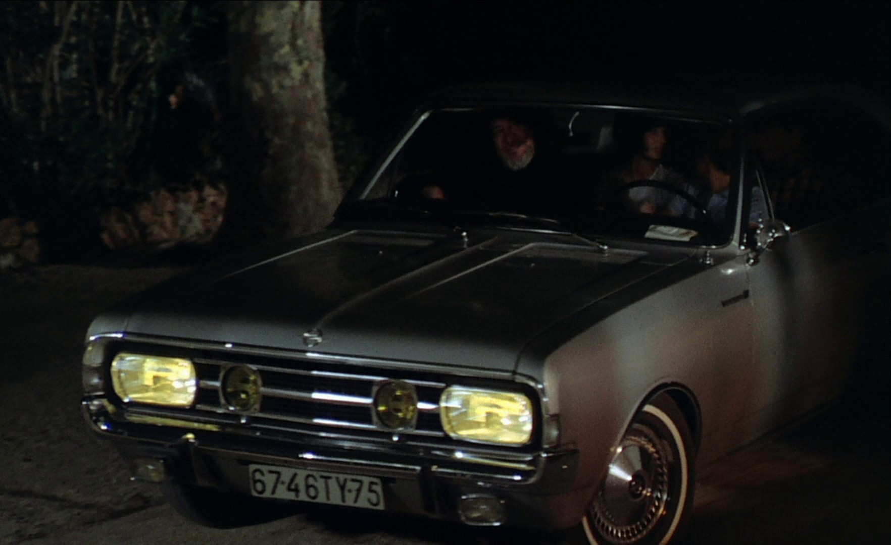 The Swimming Pool (1969) —  shot,  lighting