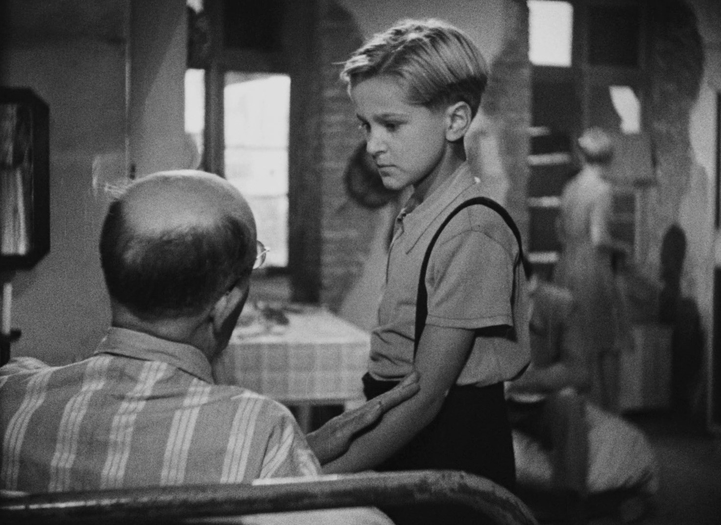 Germany Year Zero (1948) —  shot,  lighting