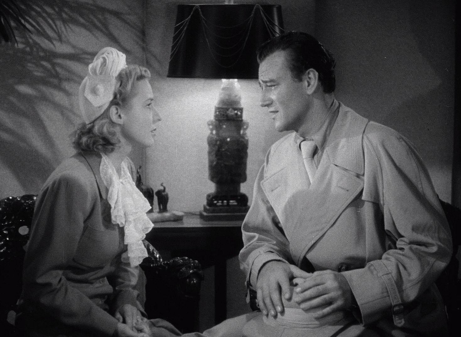 Flying Tigers (1942) —  shot,  lighting