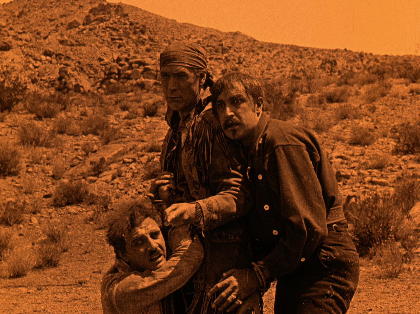 Wagon Tracks (1919) —  shot,  lighting