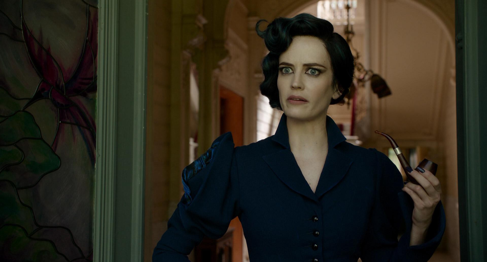 Miss Peregrine's Home for Peculiar Children (2016) —  shot,  lighting