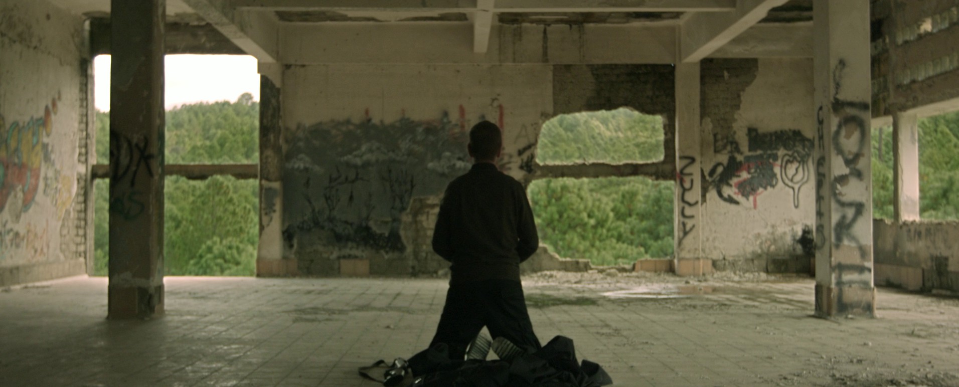 Dis (2018) —  shot,  lighting