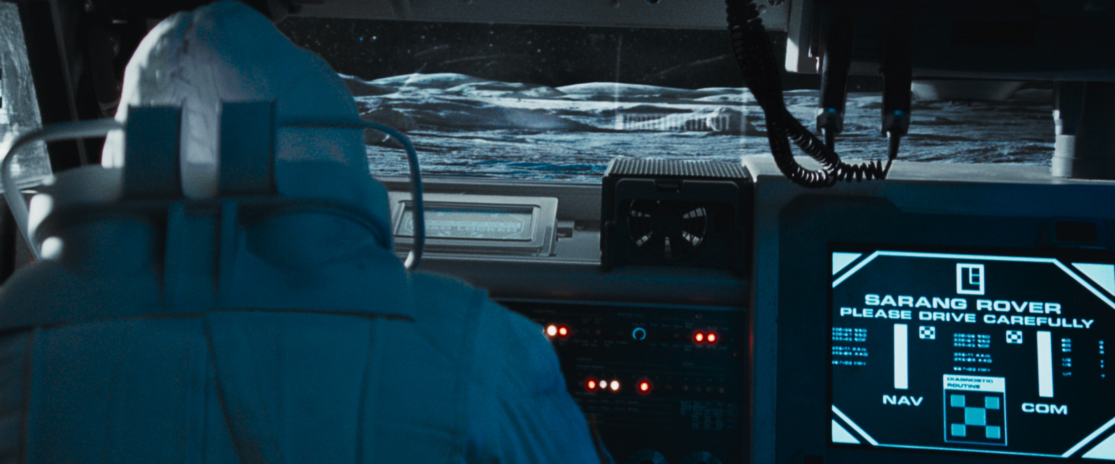 Moon (2009) —  shot,  lighting