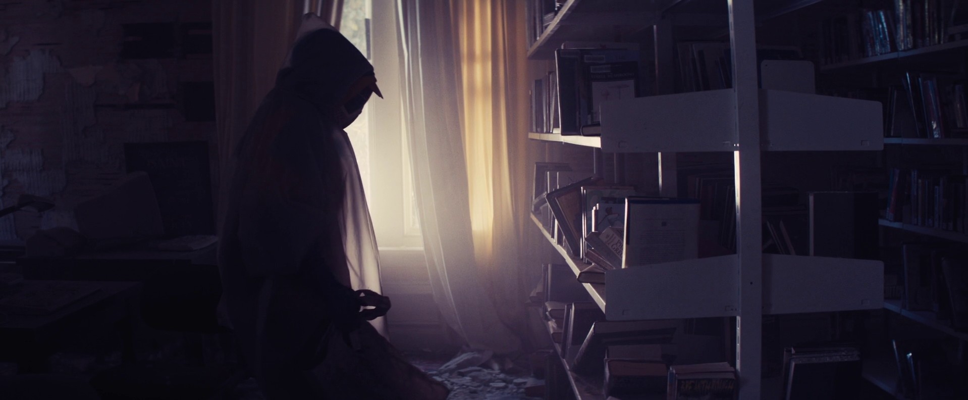 Z for Zachariah (2015) —  shot,  lighting