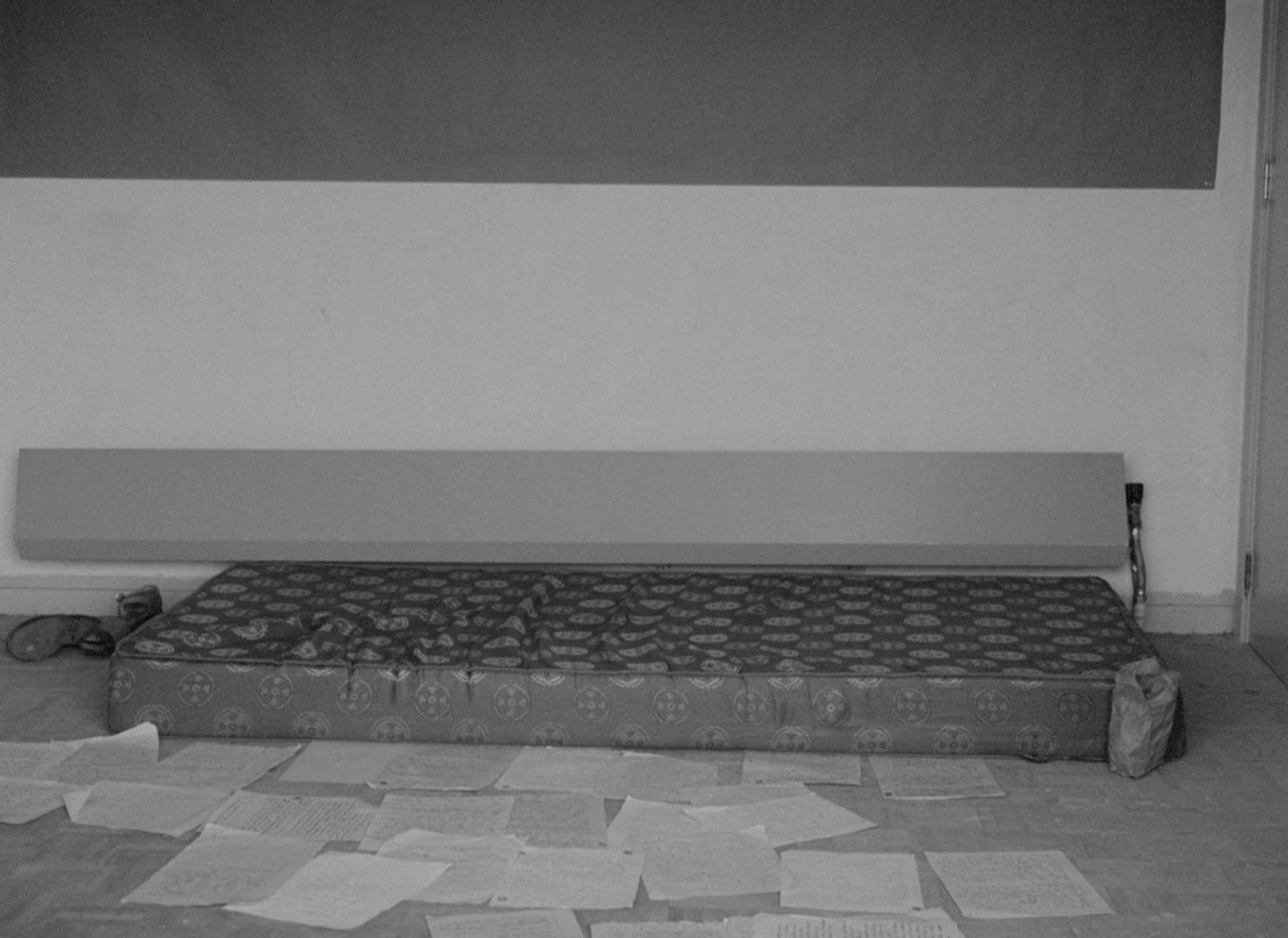 I, You, He, She (1984) —  shot,  lighting