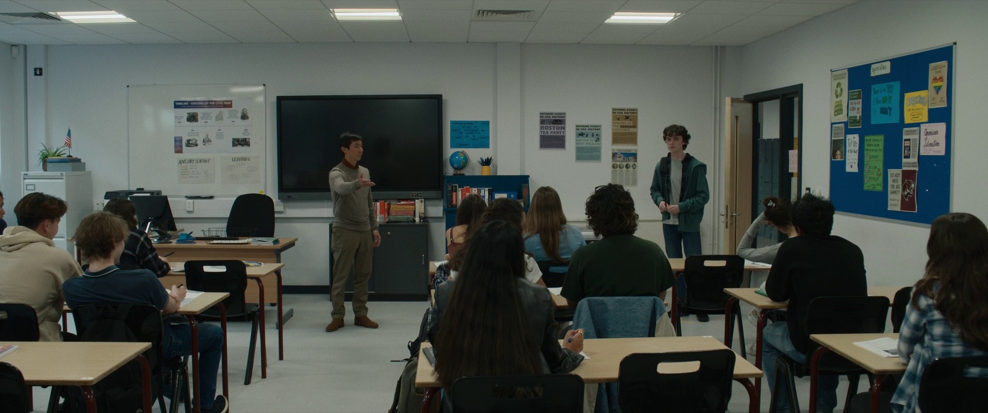  The Son (2022) —  shot,  lighting