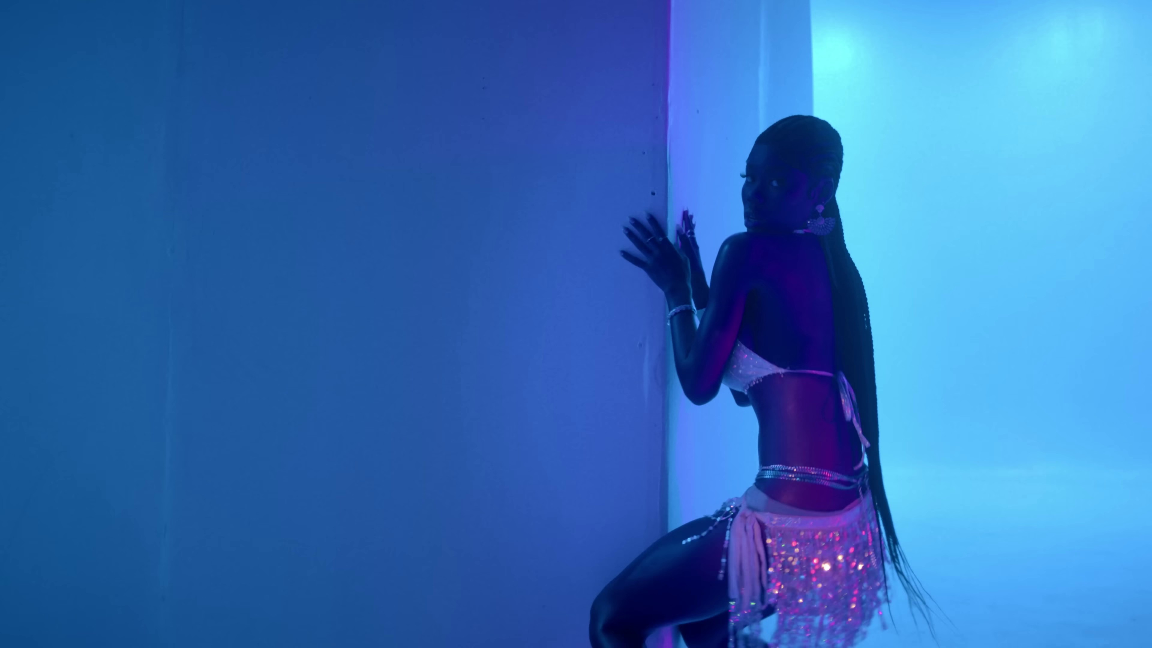 Charm  (2023) —  shot,  lighting