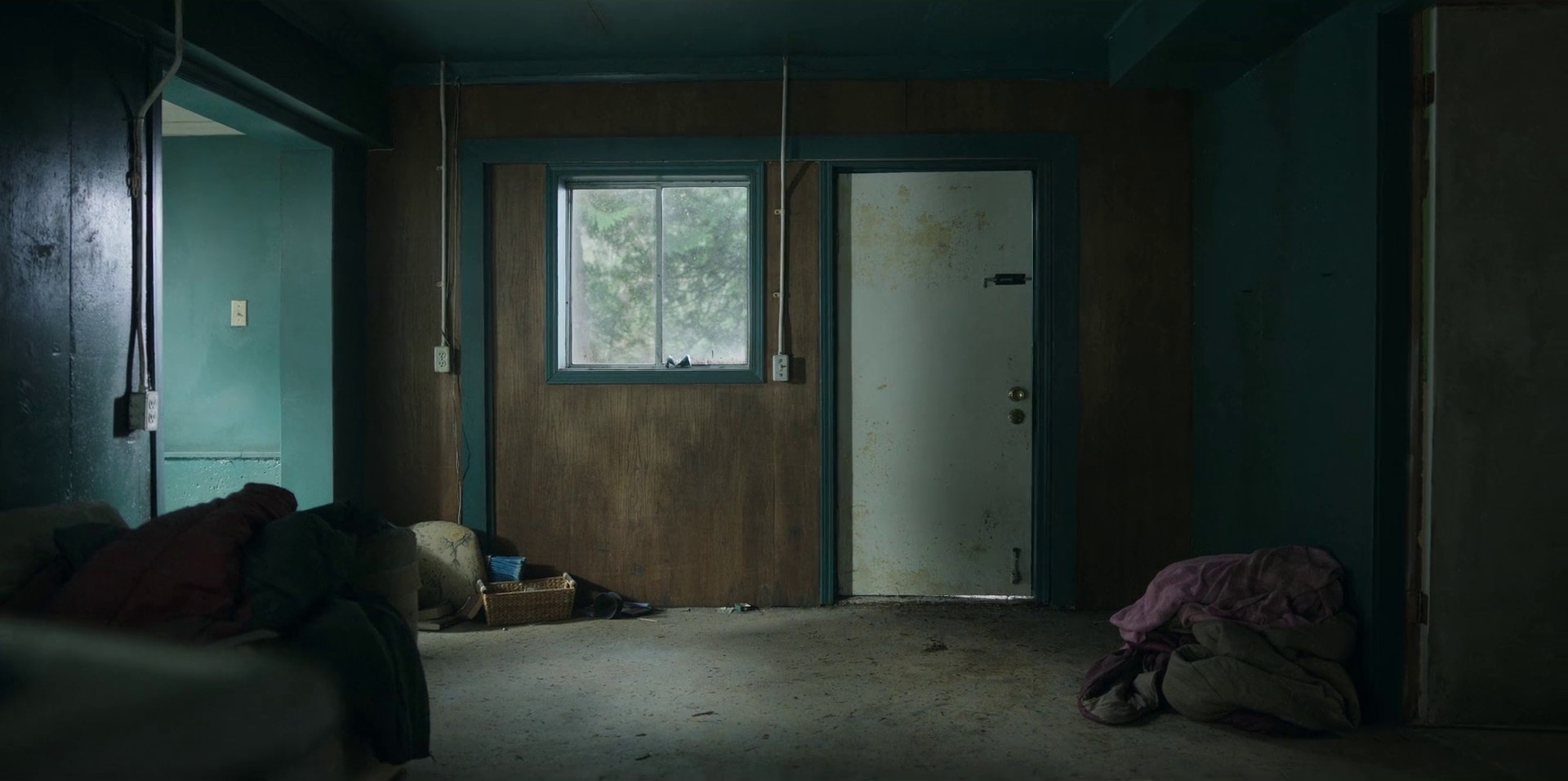 Sea Glass (2021) —  shot,  lighting