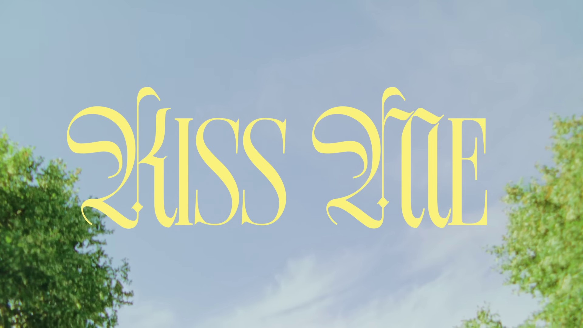 Kiss Me (2023) —  shot,  lighting