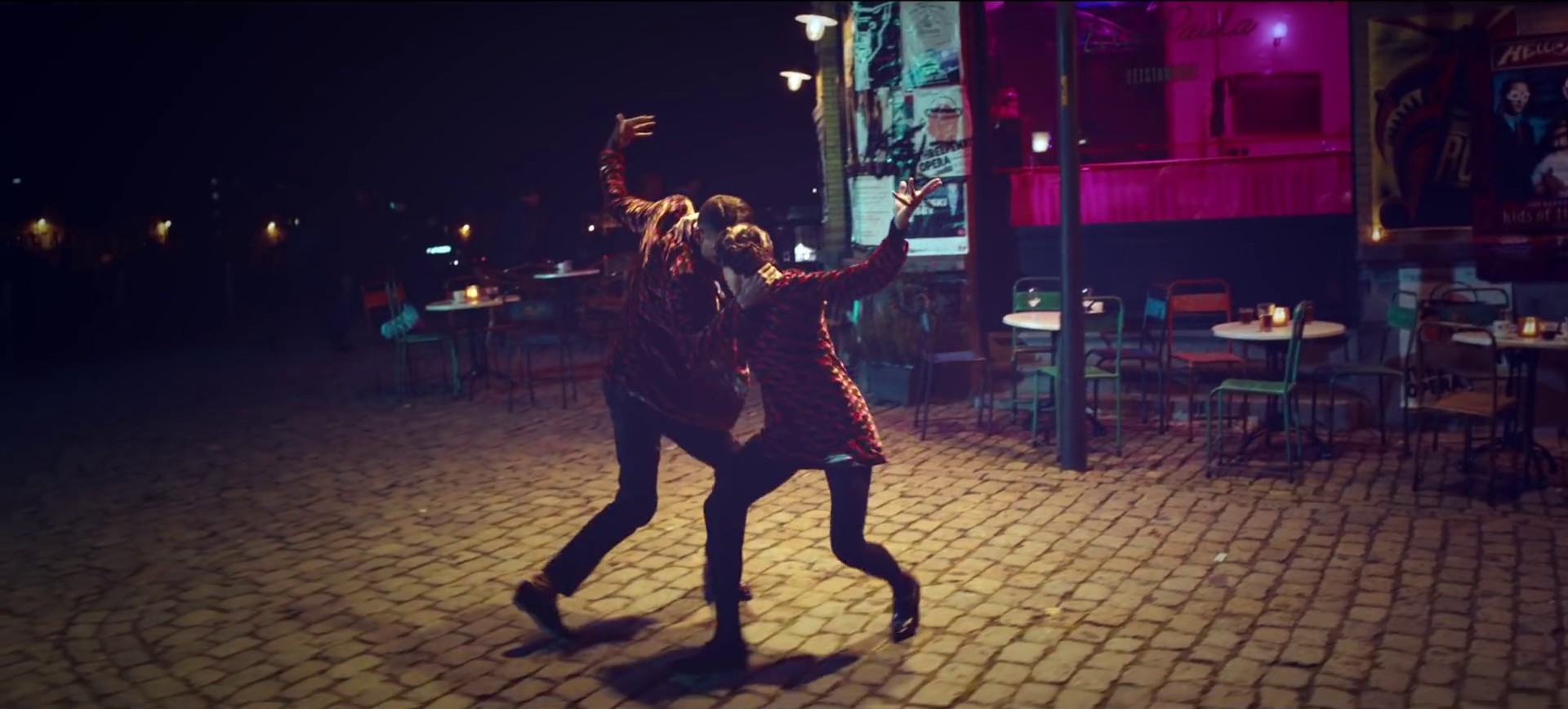 Tous Les Mêmes (2013) —  shot,  lighting