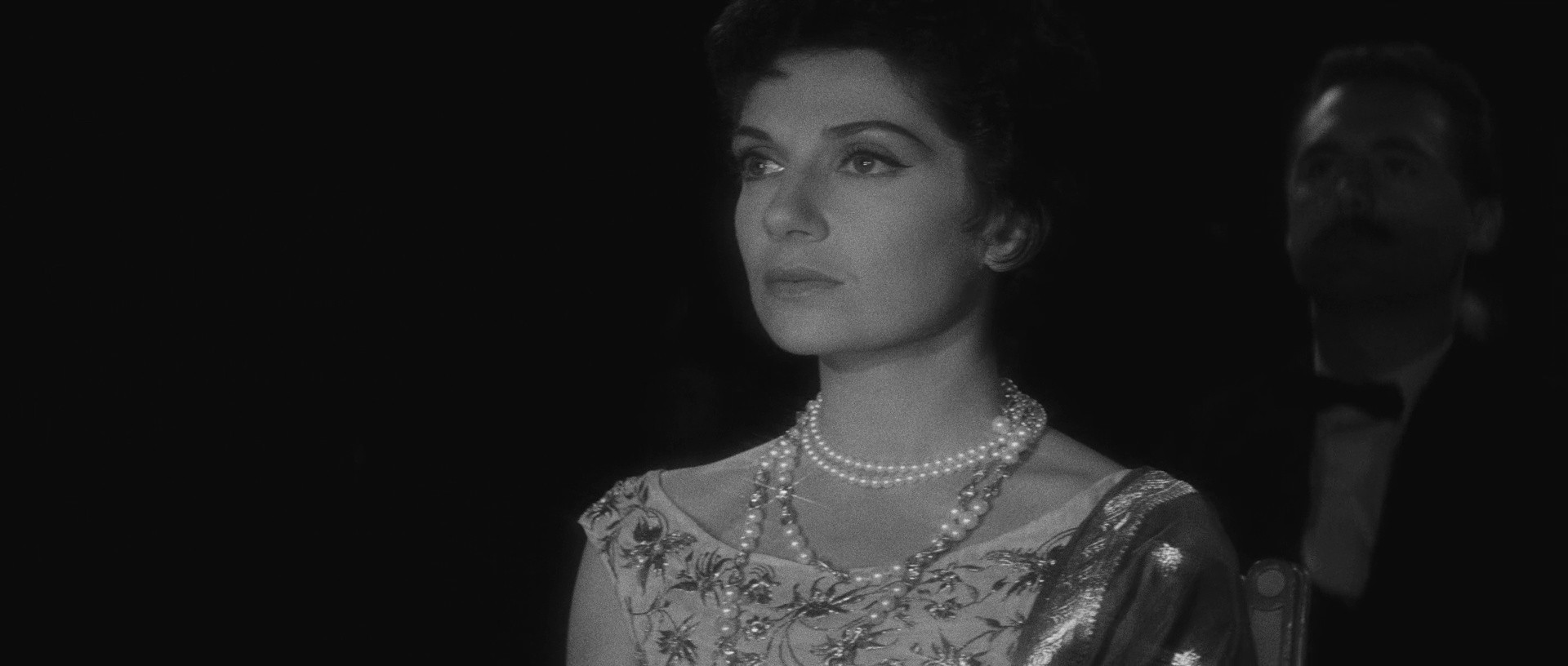 Last Year at Marienbad (1962) —  shot,  lighting