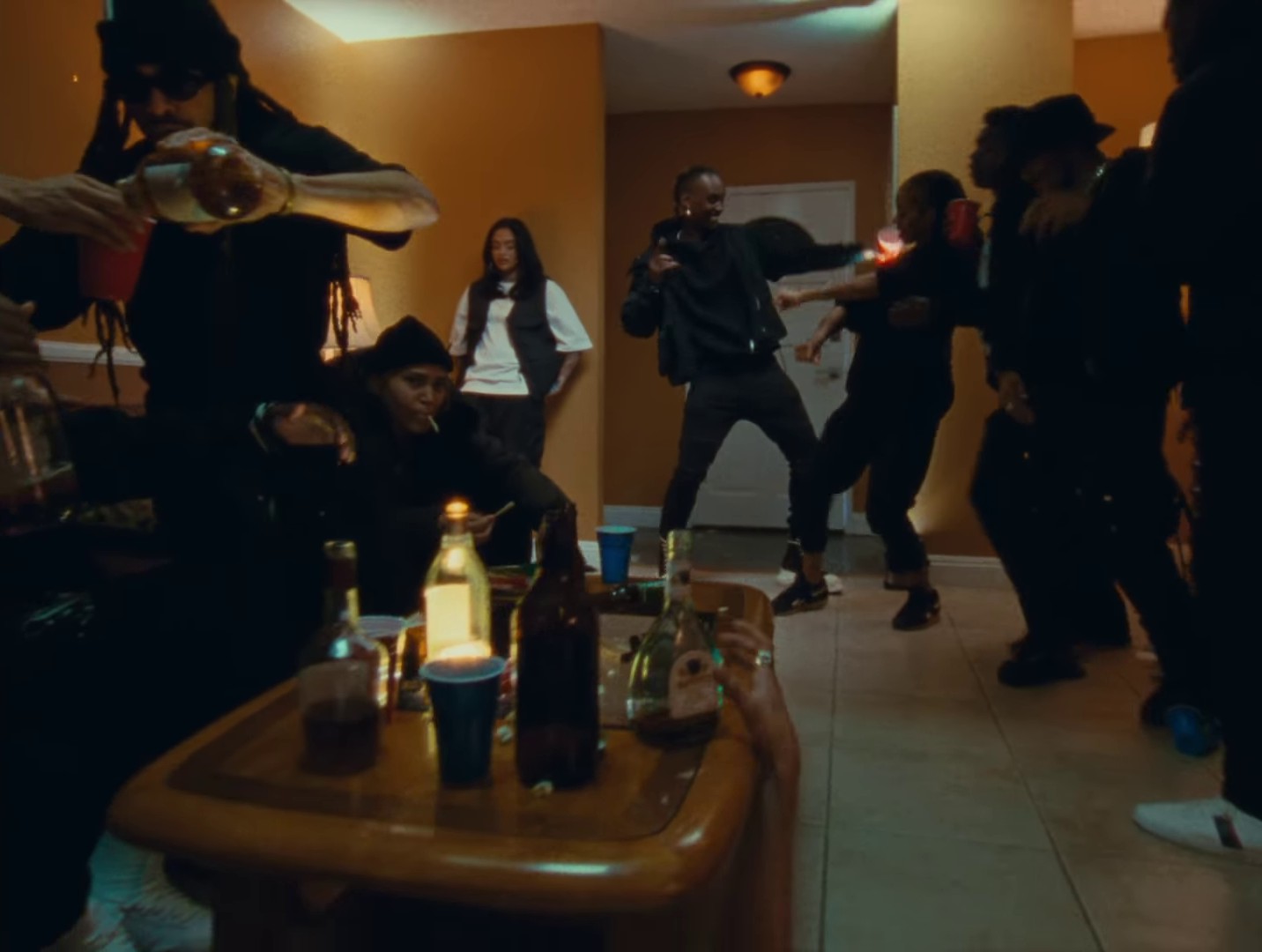 everything (2022) —  shot,  lighting