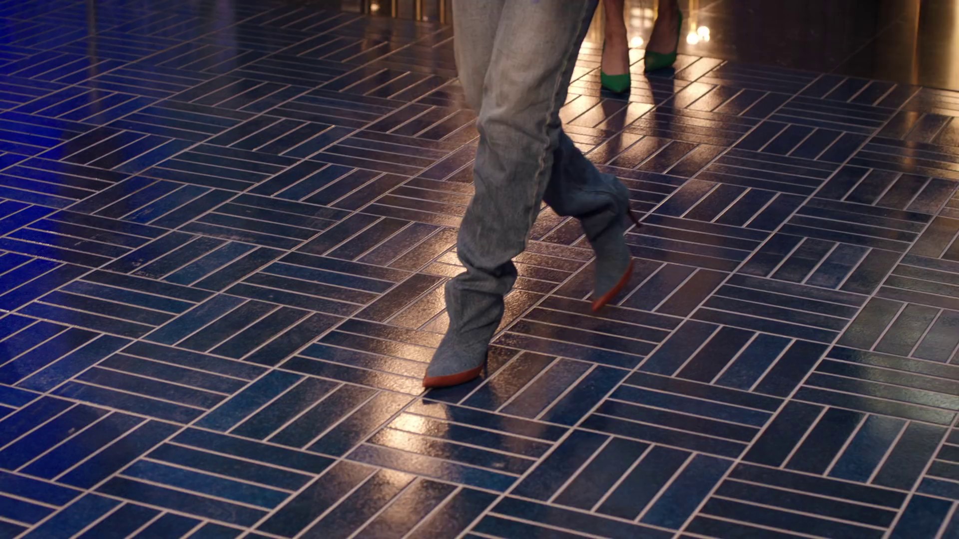 London (2022) —  shot,  lighting