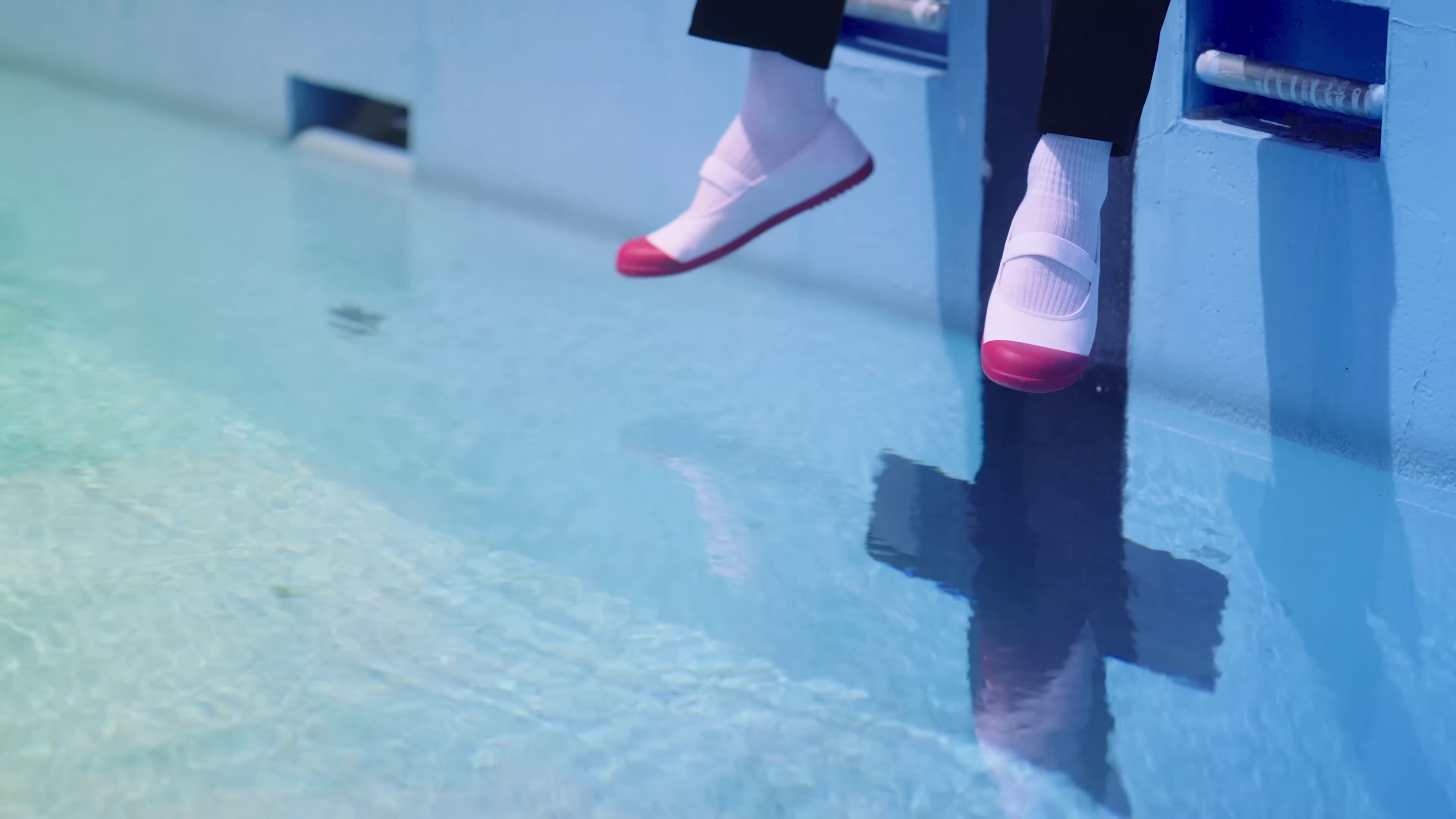 Moving Forward (2023) —  shot,  lighting